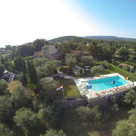 Bed and Breakfast La Vieille Bastide Flayosc Exterior foto