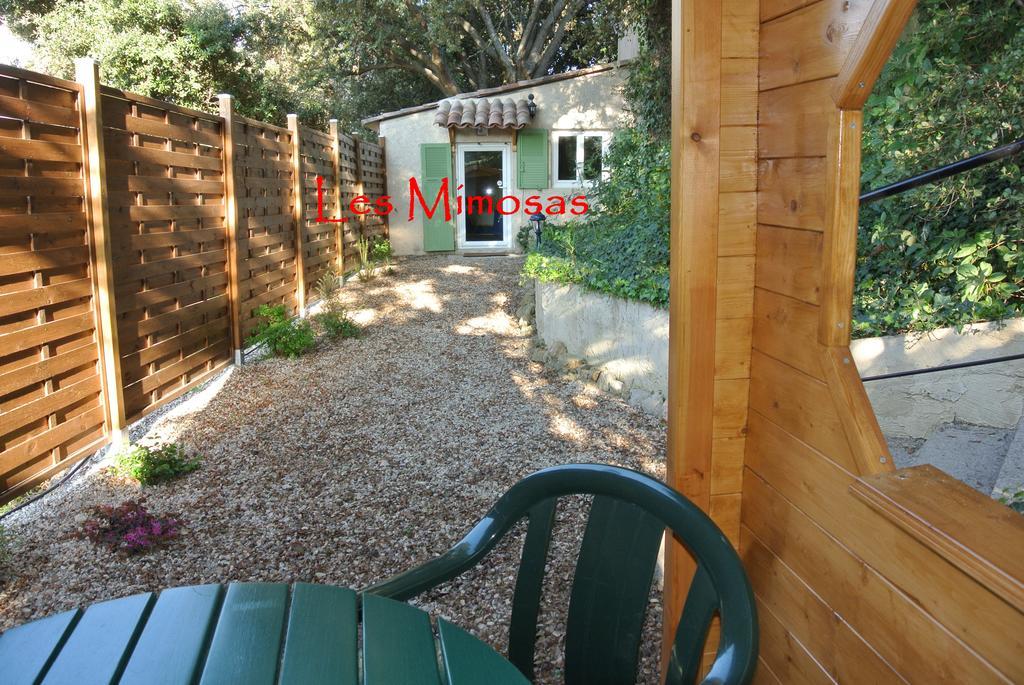 Bed and Breakfast La Vieille Bastide Flayosc Exterior foto