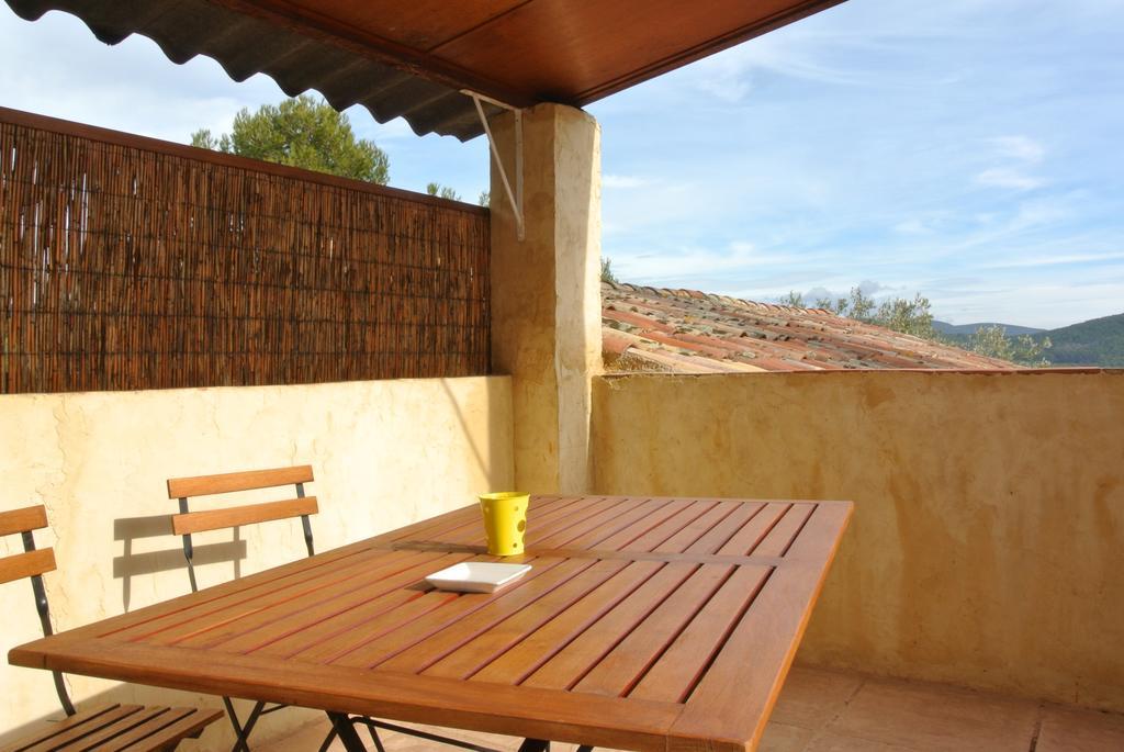 Bed and Breakfast La Vieille Bastide Flayosc Exterior foto