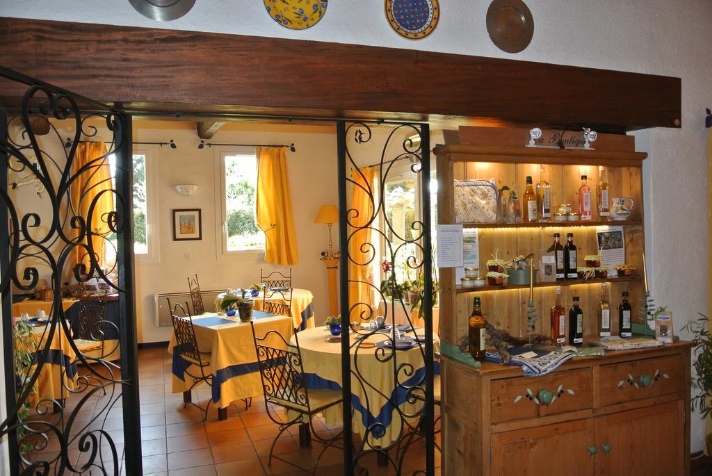 Bed and Breakfast La Vieille Bastide Flayosc Exterior foto