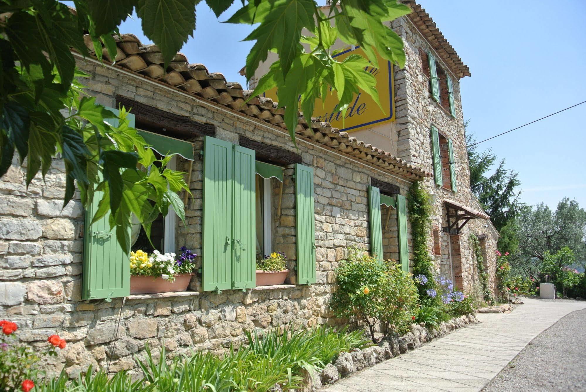 Bed and Breakfast La Vieille Bastide Flayosc Exterior foto