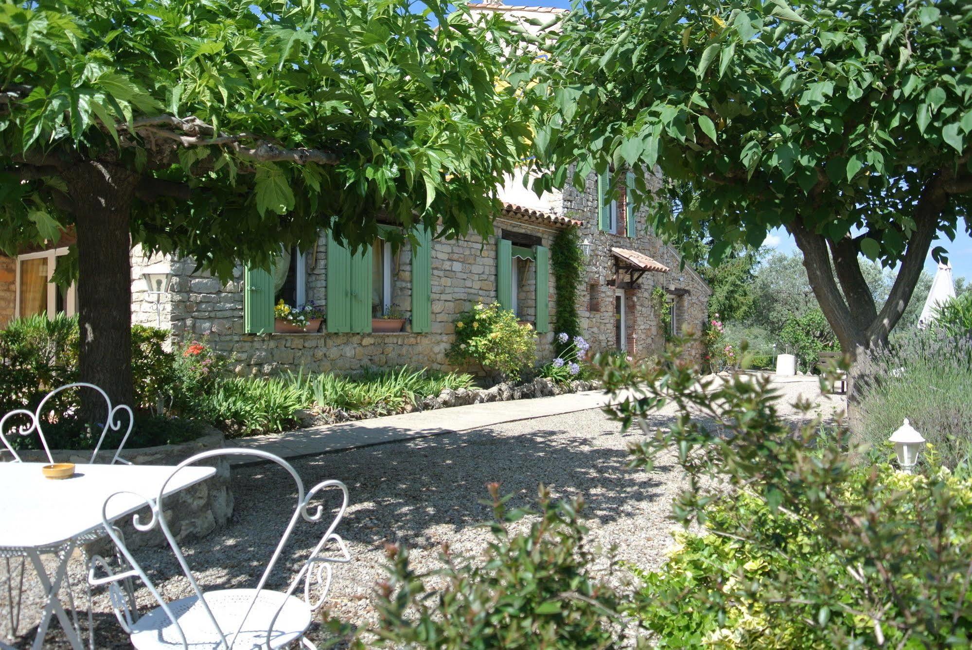 Bed and Breakfast La Vieille Bastide Flayosc Exterior foto